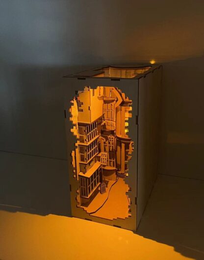 Book Nook Mini-Diorama Winkelgasse